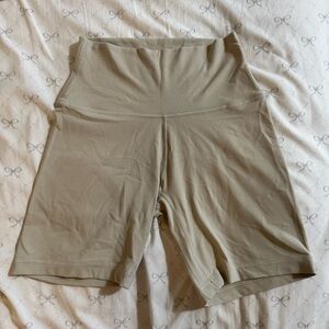 Aritzia (Golden) Athletic Biker shorts